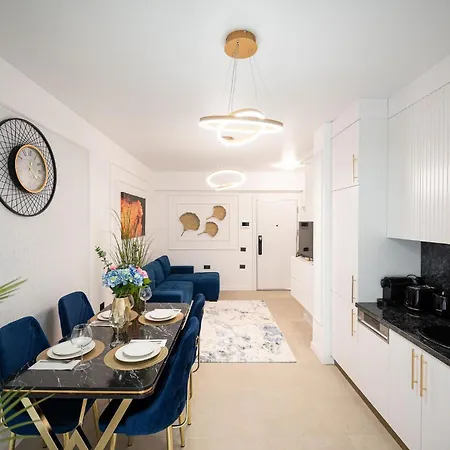 Apartamento Unique 4u In Odyssey Spa&pool-parking