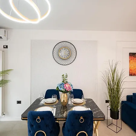 Apartamento Unique 4u In Odyssey Spa&pool-parking *