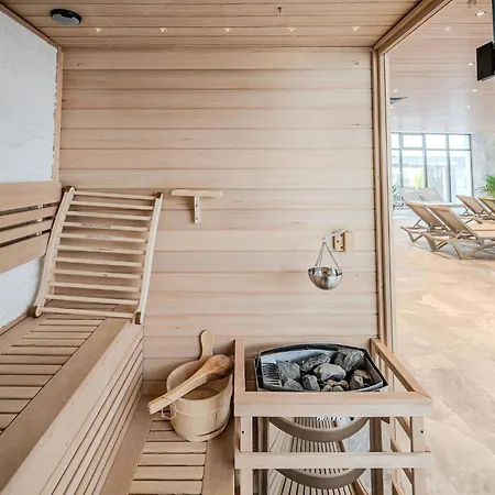 Lägenhet Unique 4u In Odyssey Spa&pool-parking Mamaia