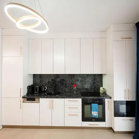 Unique 4u In Odyssey Spa&pool-parking Apartamento *