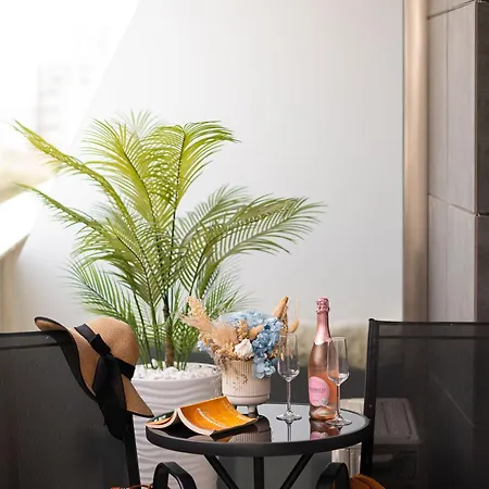 Unique 4u In Odyssey Spa&pool-parking Mamaja